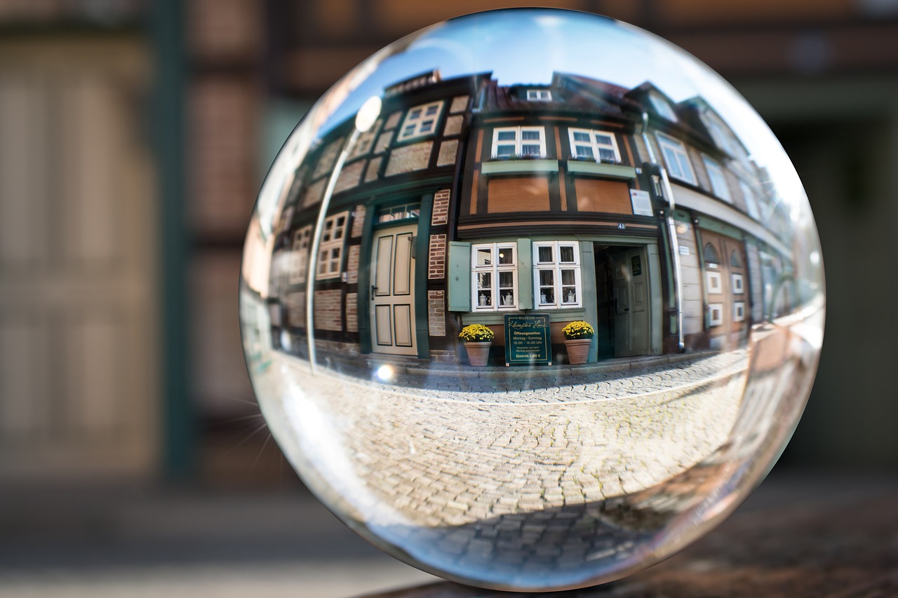 7 Restaurant Predictions for 2017