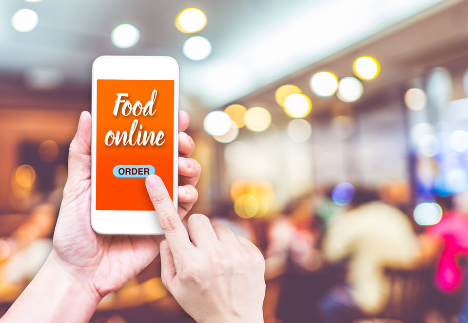 How Online Food Ordering Can Boost Your Restaurant